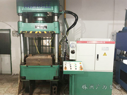 100噸模壓機 100噸模壓機